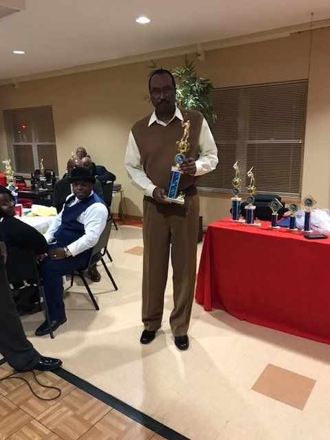 Man Won A Trophy — St. Louis, MO — Par or Better Golf Club