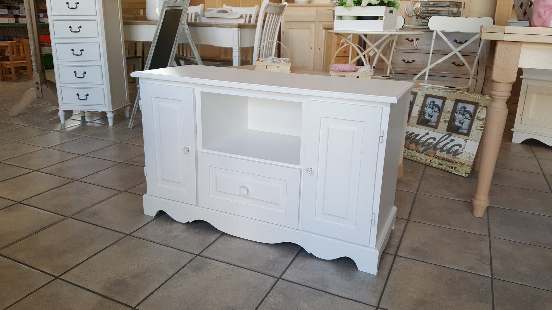 mobili si misura cecina