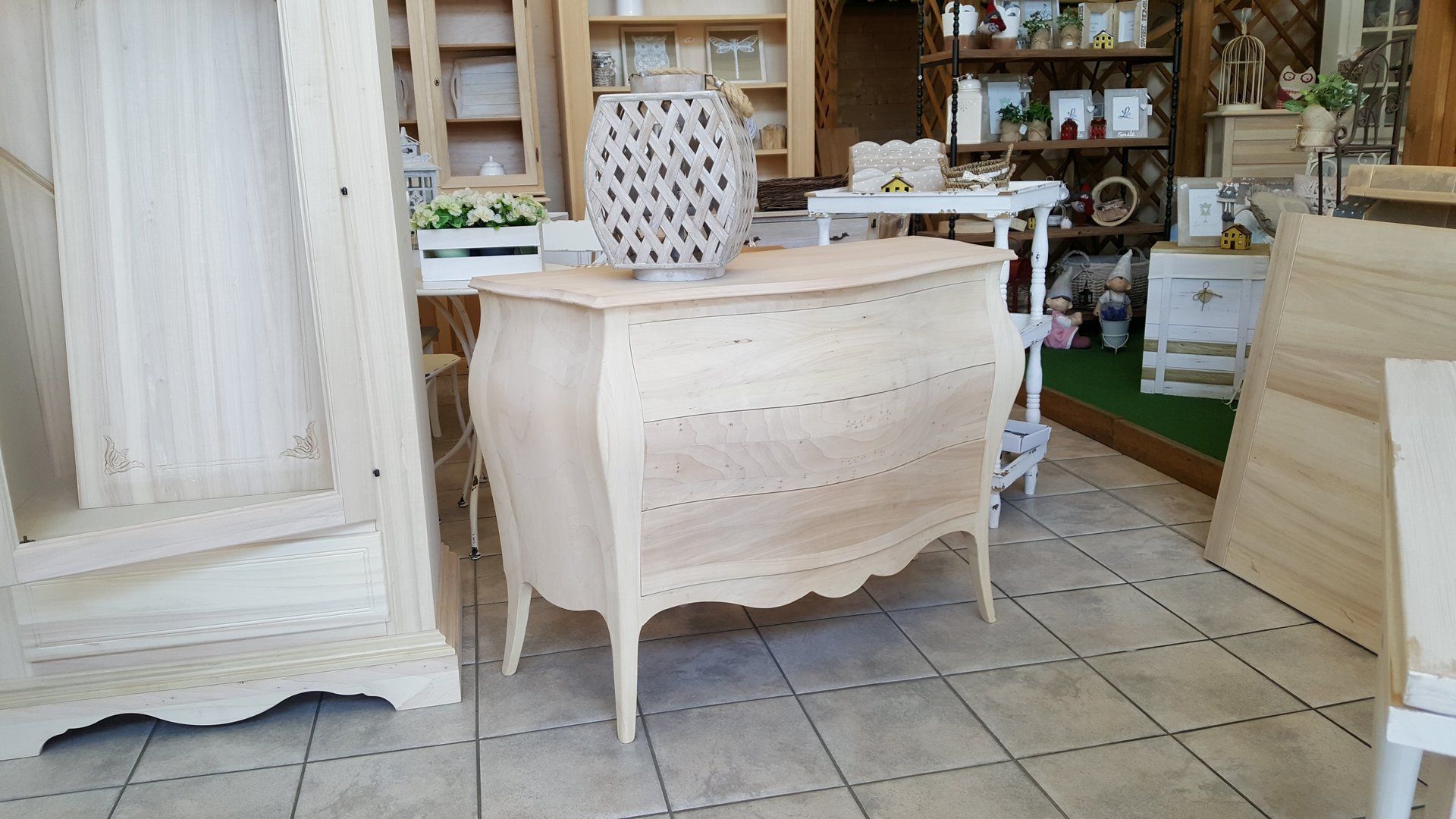 mobili su misura cecina