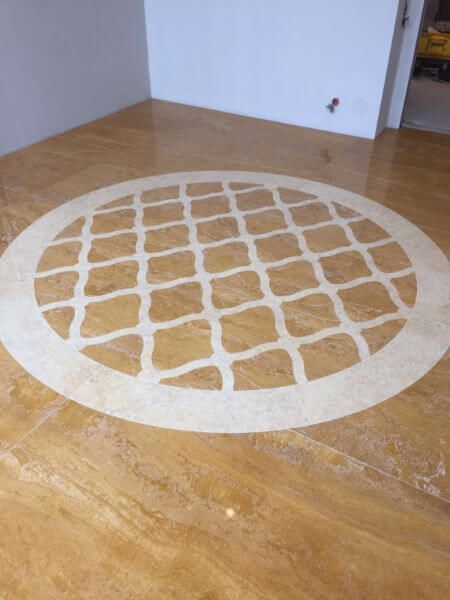 Dabīgā akmens grīdas