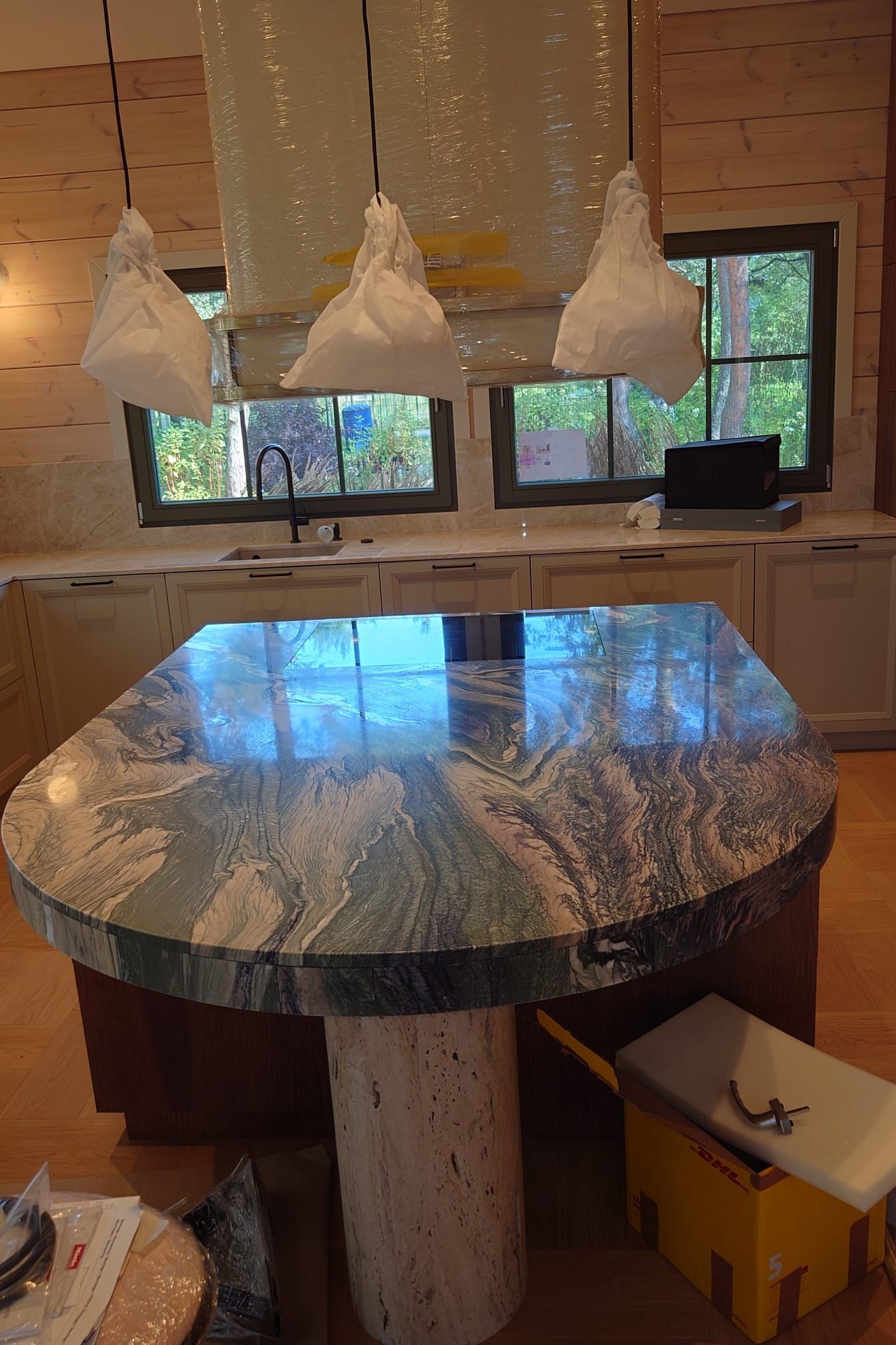 Столешницы из камня для кухни | DABĪGAIS AKMENS, SIA