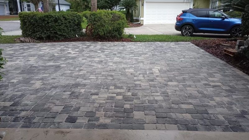 patio of pavers
