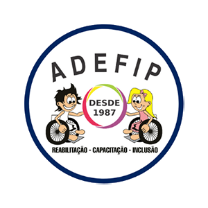 Logotipo circular com "ADEFIP" na parte superior, duas crianças de desenho animado em cadeiras de rodas segurando um círculo de arco-íris no meio, com as palavras "Reabilitação - Capacitação - Inclusão" na parte inferior.