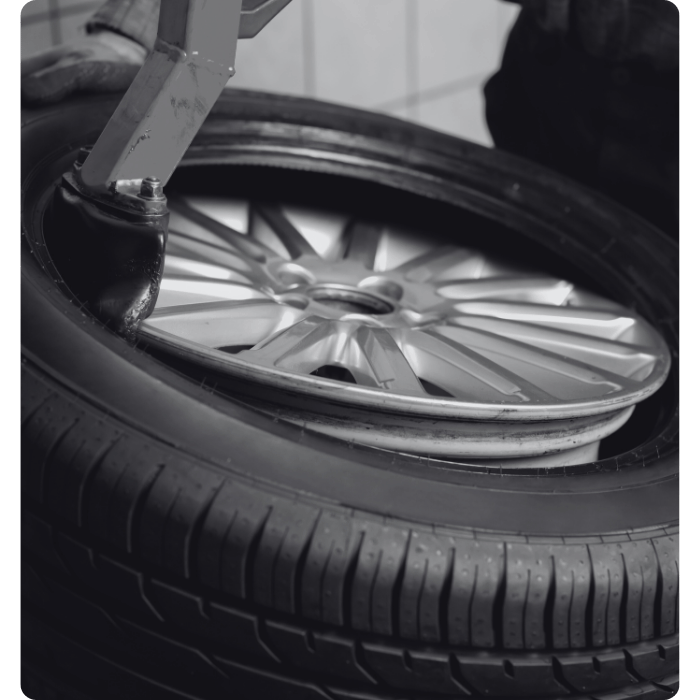 TIRE SERVICES WITH a FOCUS ON SaFETY aND LONGEVITY