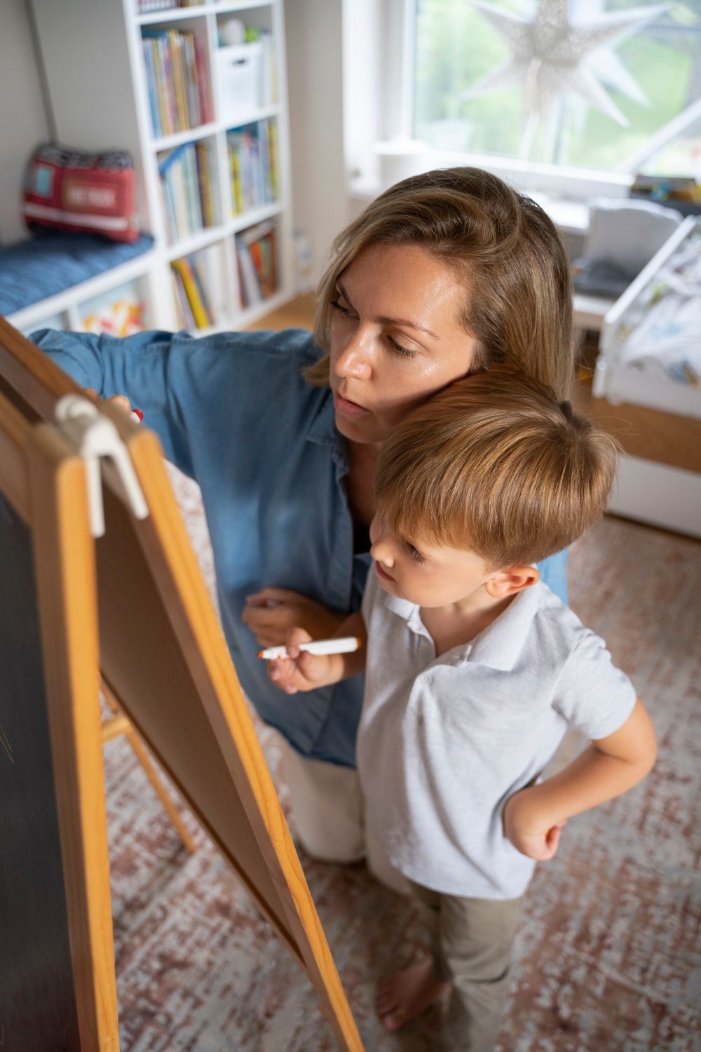 military-connected-child-and-parent-hugging