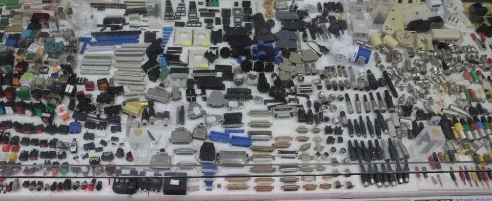 componenti elettrici