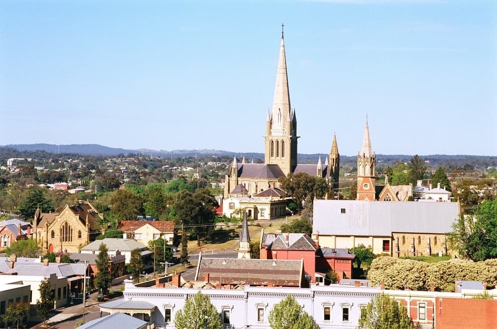 Church In A Town - Gardener in Bendigo, VIC