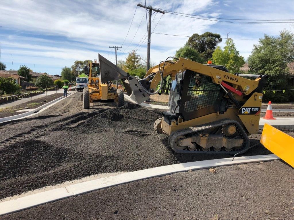 Heavy Machines on Road — Ballarat VIC — Ballarat Excavation & Transport