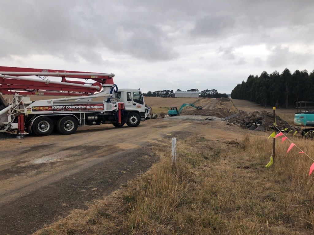 Crane on Site — Ballarat VIC — Ballarat Excavation & Transport