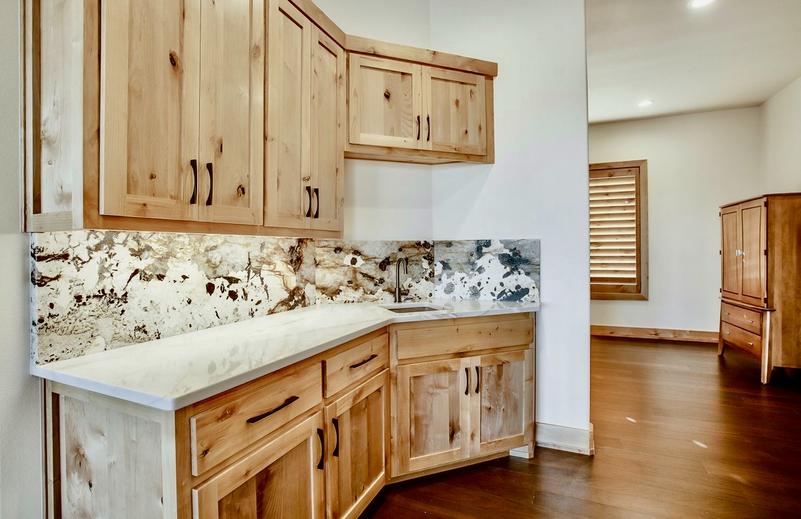 StoneKing Granite installs natural quartzite countertops in Lubbock TX.