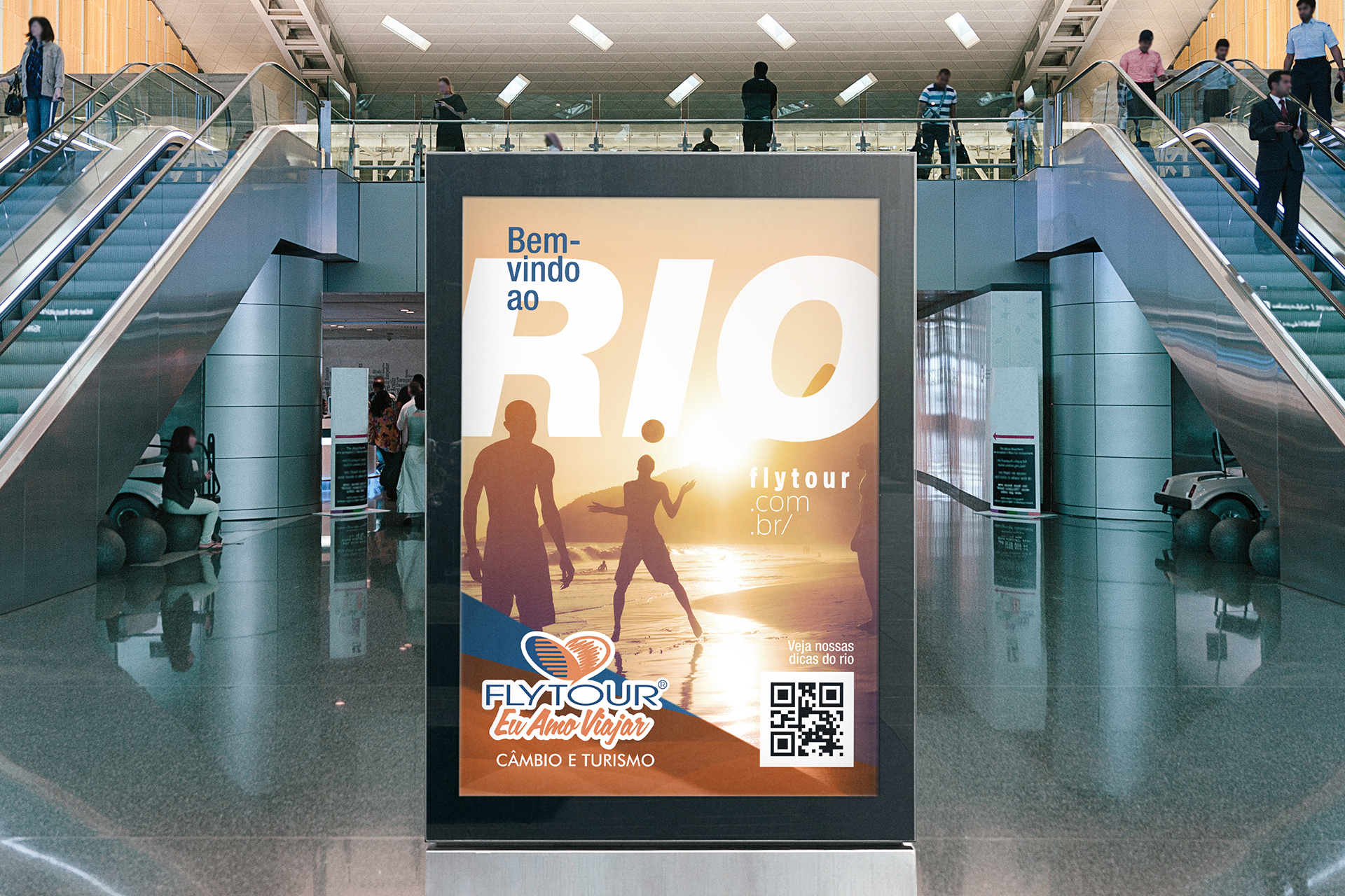 Um outdoor em um aeroporto com a palavra rio nele