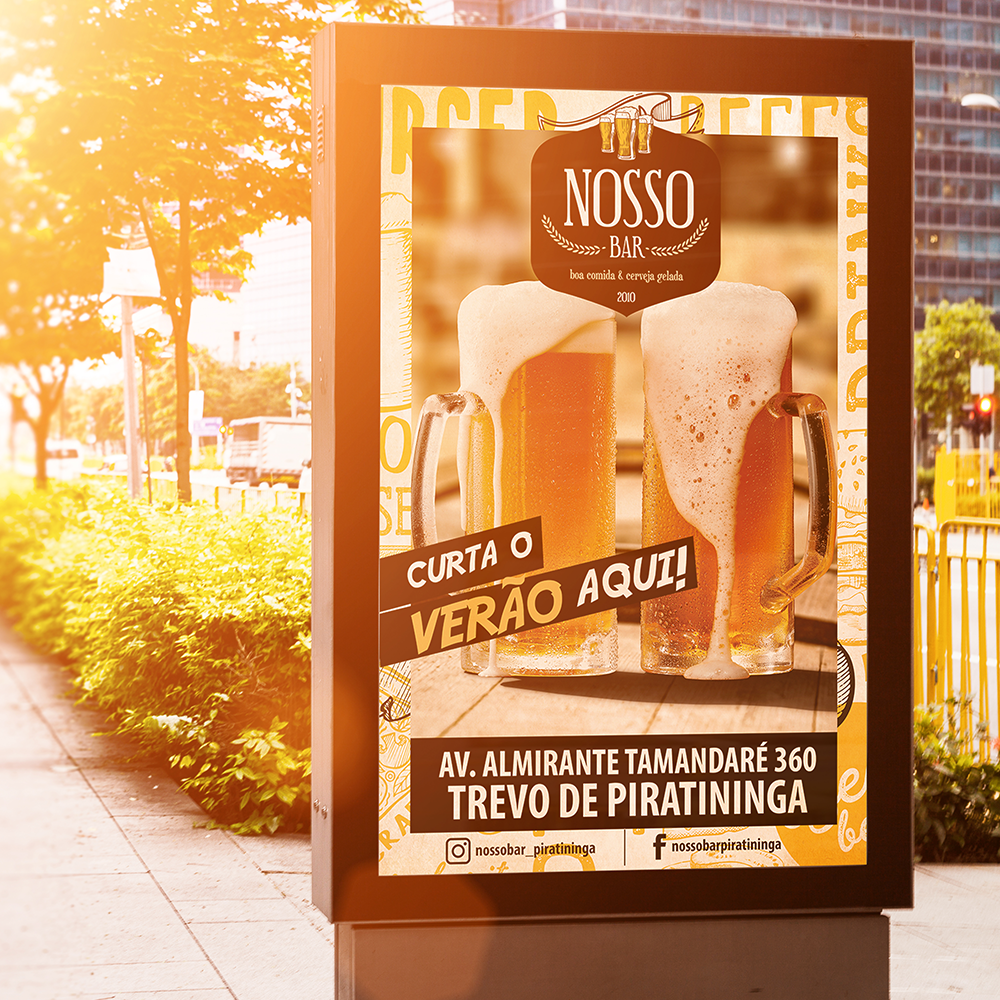 A sign that says curta o verao aqui on it