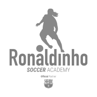 O logotipo da academia de futebol ronaldinho mostra uma mulher chutando uma bola de futebol.