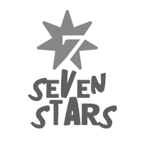 Um logotipo preto e branco para sete estrelas com uma estrela no meio.