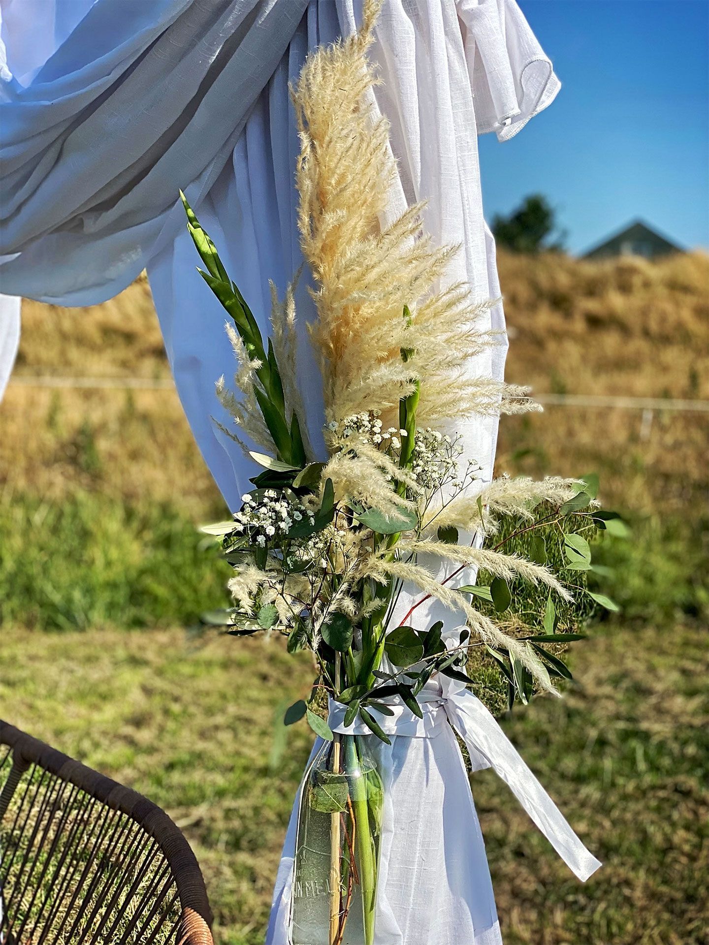 Bloemennis aankleding en decoratie