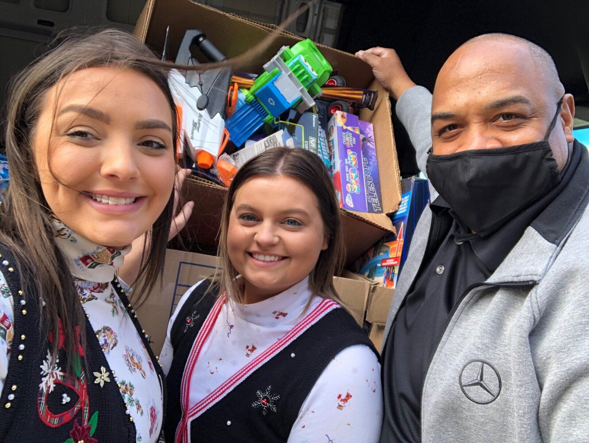 Rickey Whittington and Two Happy Students