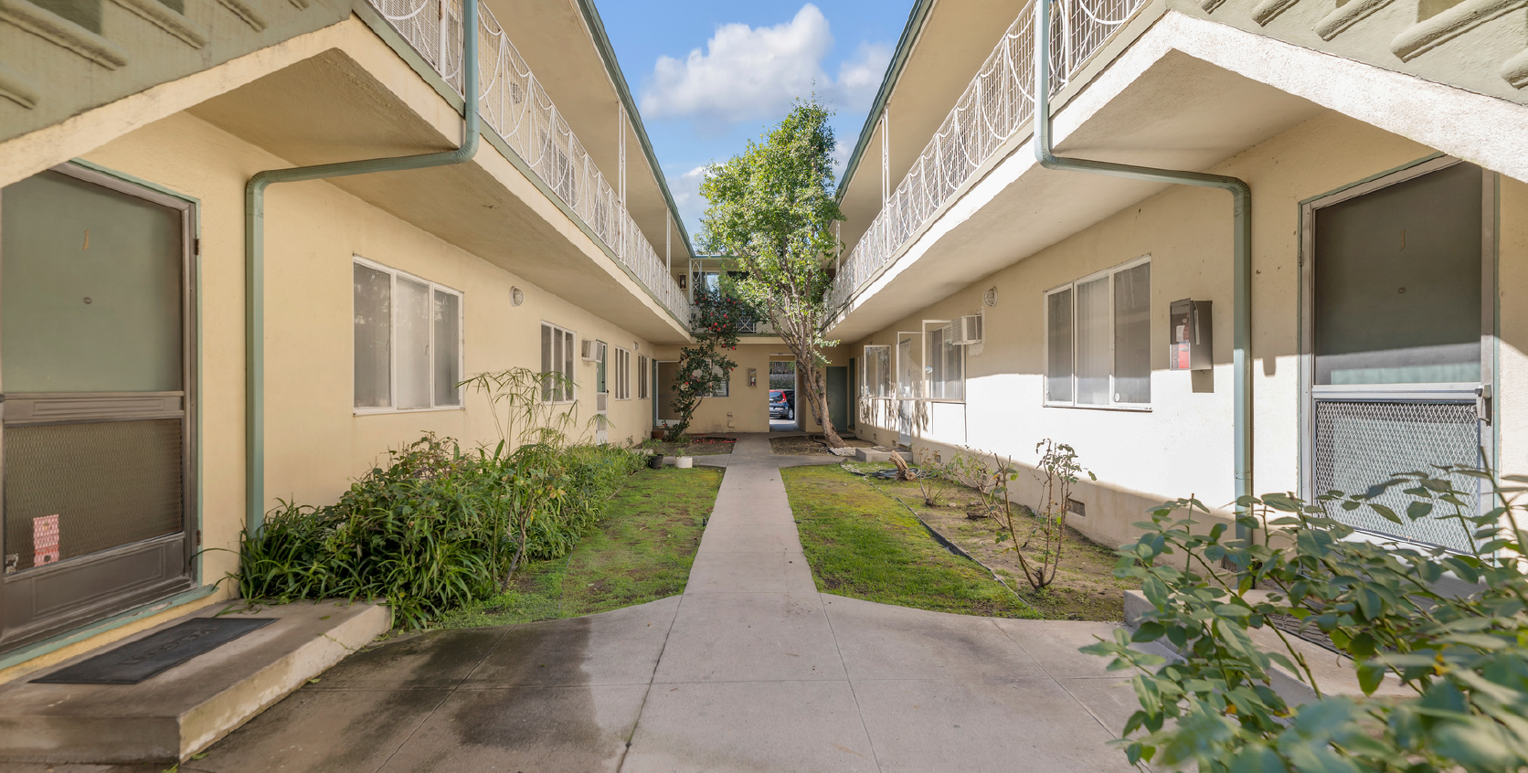 multifamily housing Investment opportunity in Los Angeles, CA