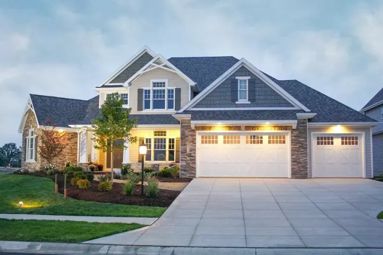 roof, gutters, ventilation, home construction.