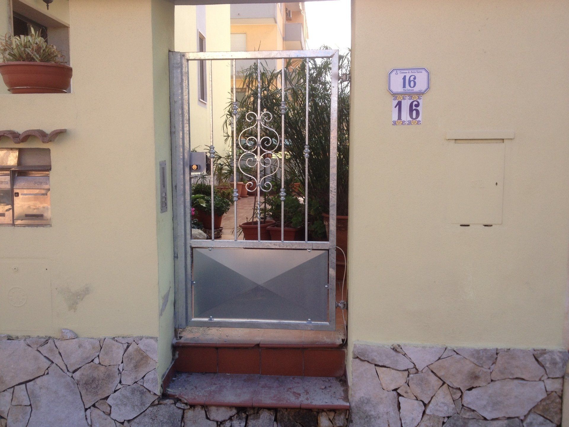 cancelletto in alluminio