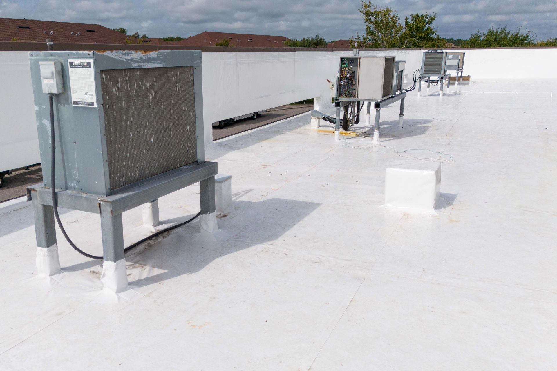 Commercial TPO roof installation service in Melbourne, FL