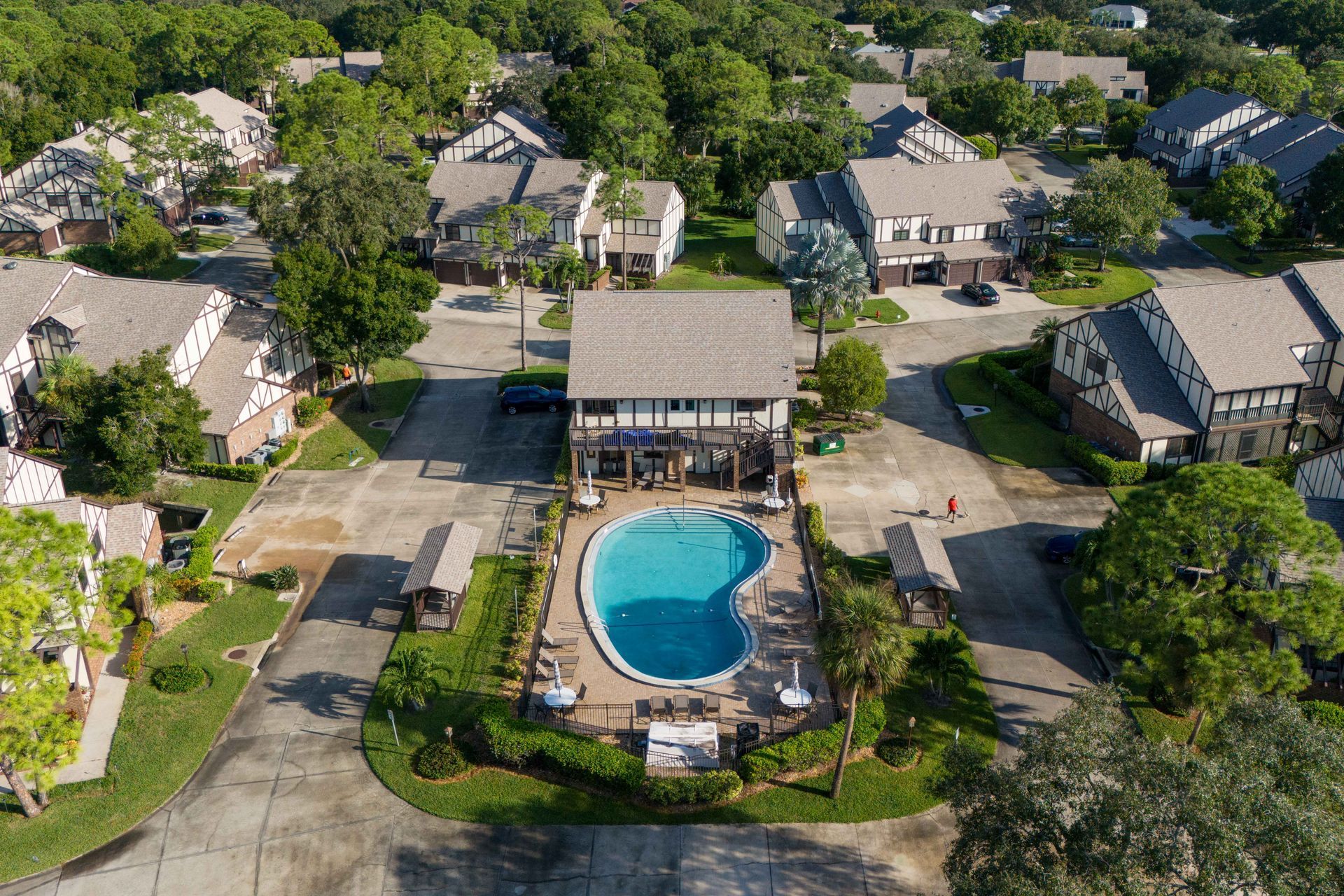 Asphalt shingle roofing service in Melbourne, FL