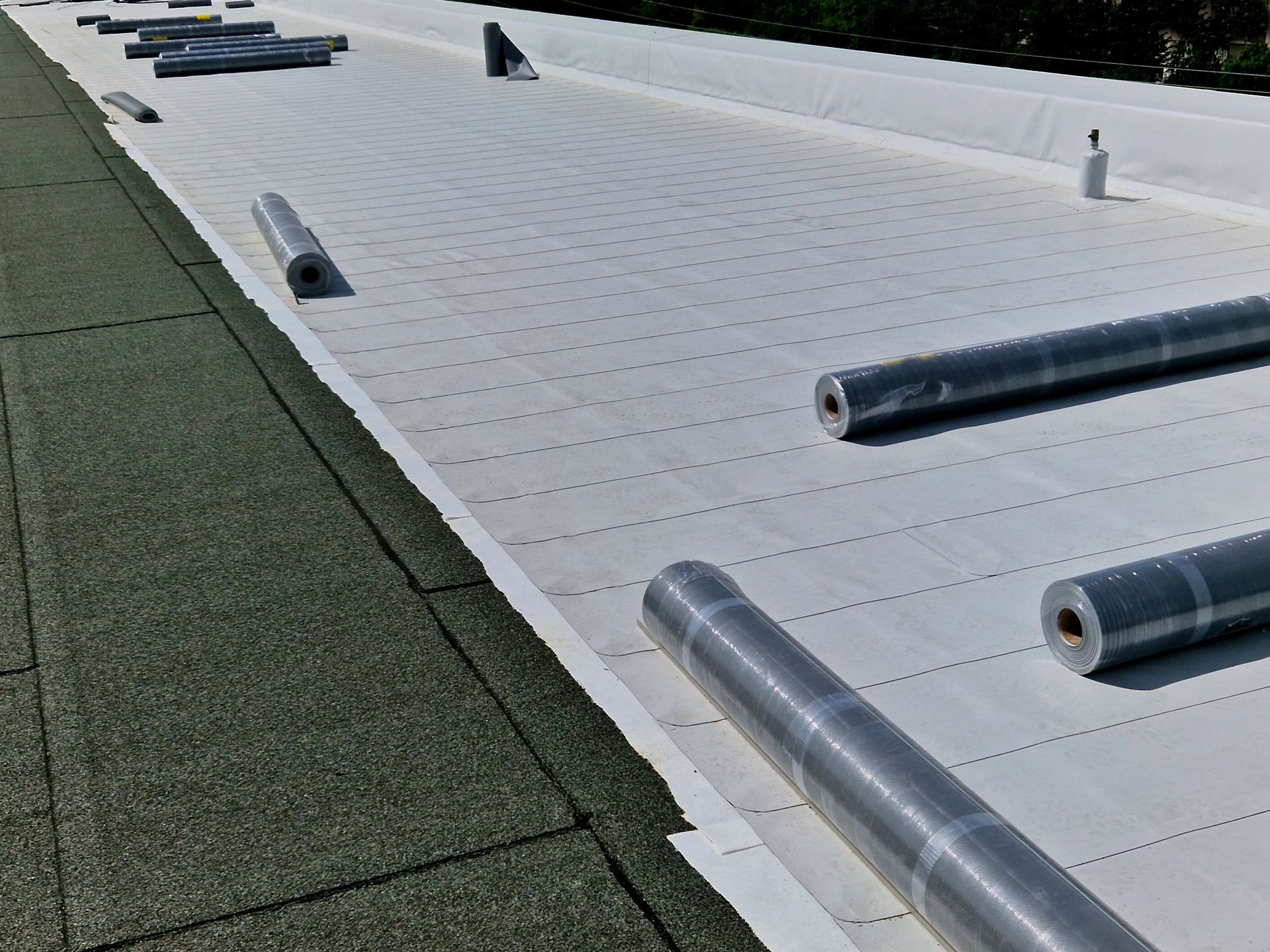 Commercial duro-last roof installation in Melbourne, FL