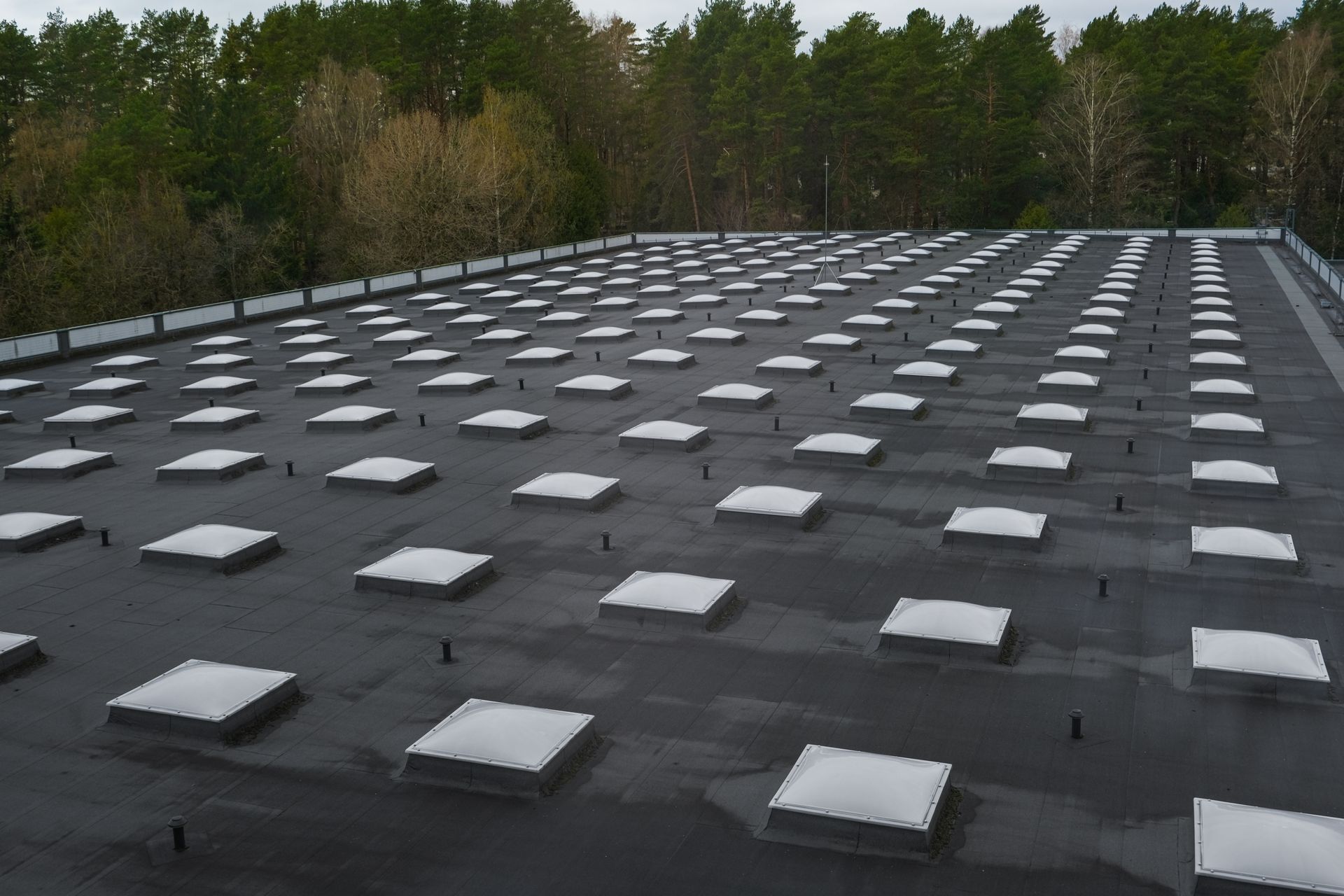 Commercial EPDM roof installation service in Melbourne, FL
