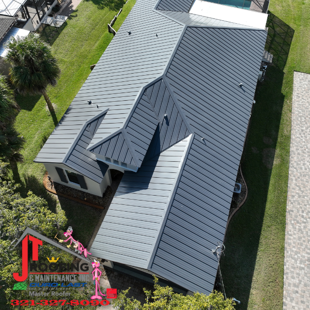 PVC roofing contractor in West Melbourne, FL