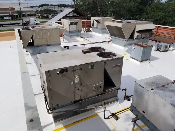 Commercial roof installation service in Melbourne, FL