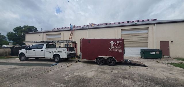 Roof inspection services for commercial building in West Melbourne, FL