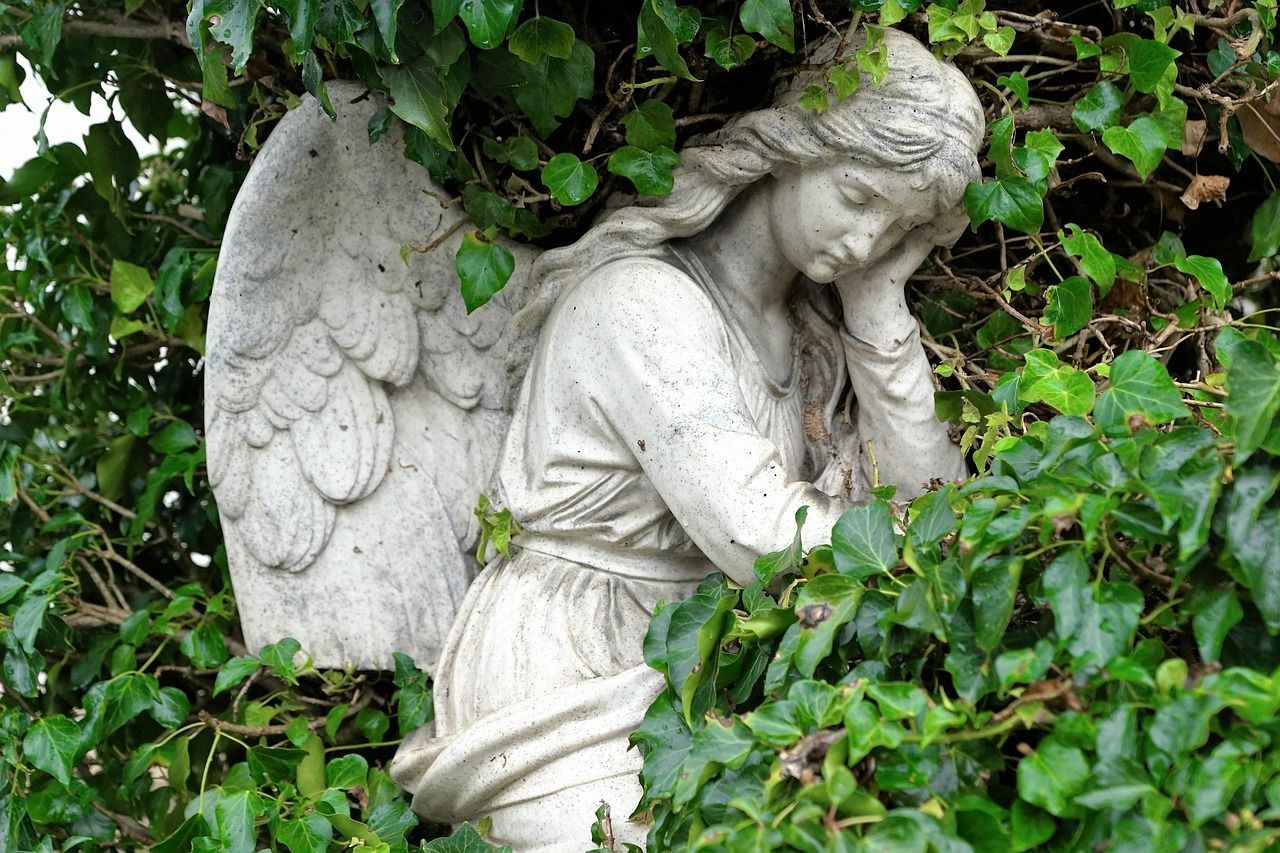 Angel statue representing faith and remembrance at a funeral home memoria