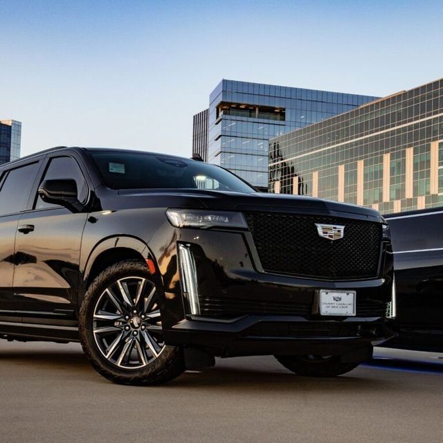 Luxury Black SUV Service in Austin: Book Now | ATX Royal Limo