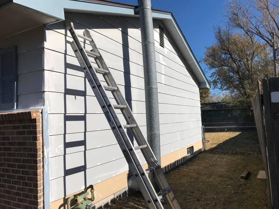 Siding Repair in Wichita, KS