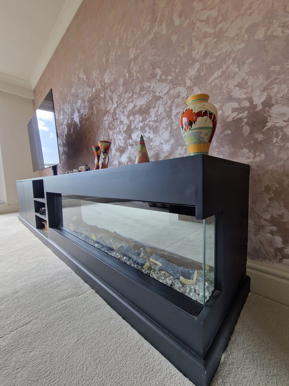 beautiful tank decor