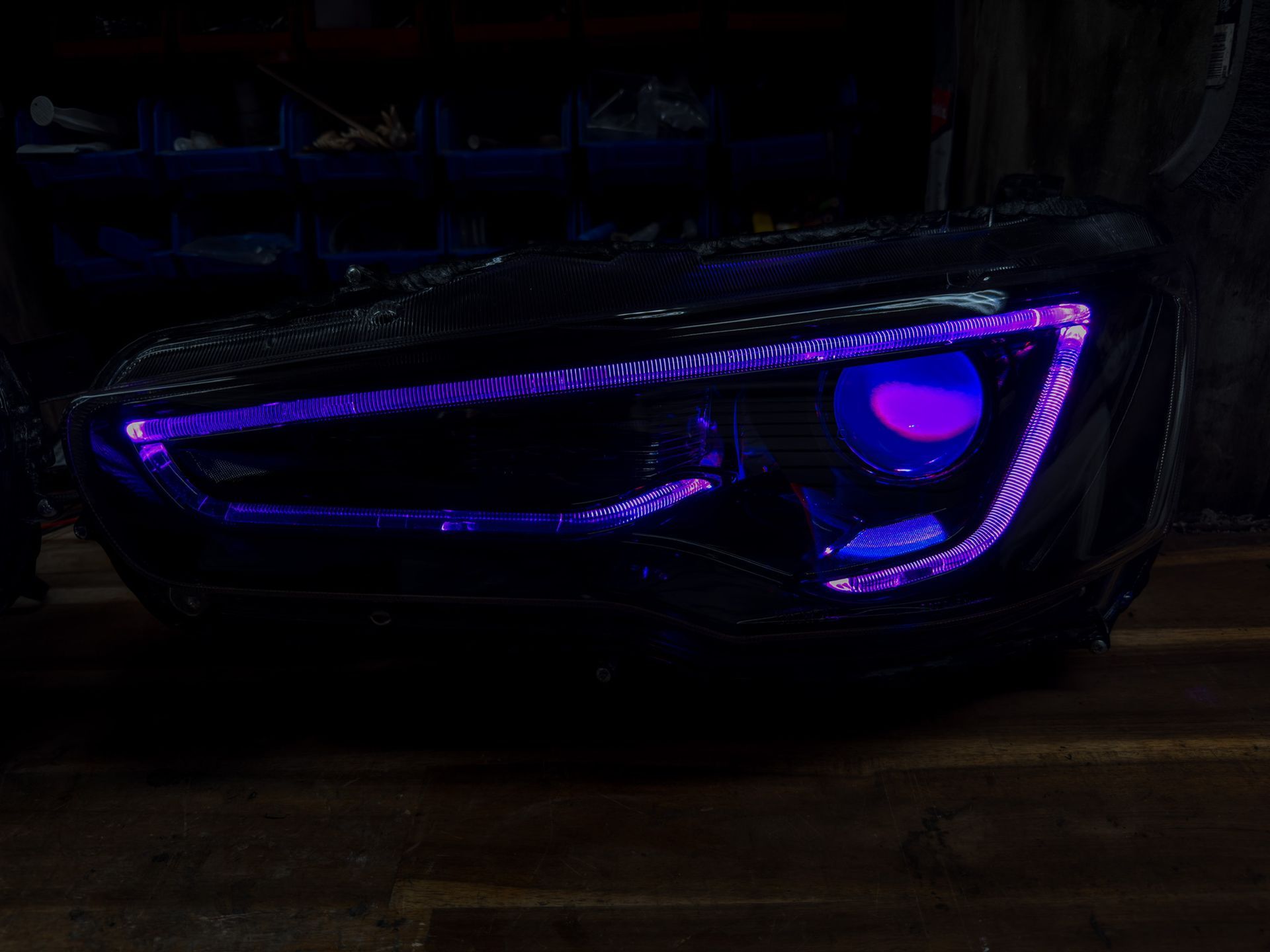 Mitsubishi - RGB Demon Eyes, RGB switchback Strip, Gloss Black