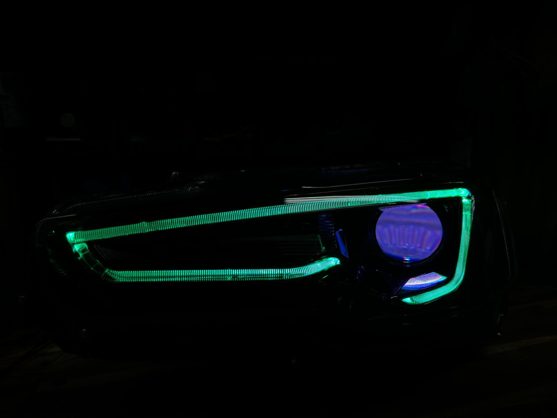 Mitsubishi - RGB Demon Eyes, RGB switchback Strip, Gloss Black