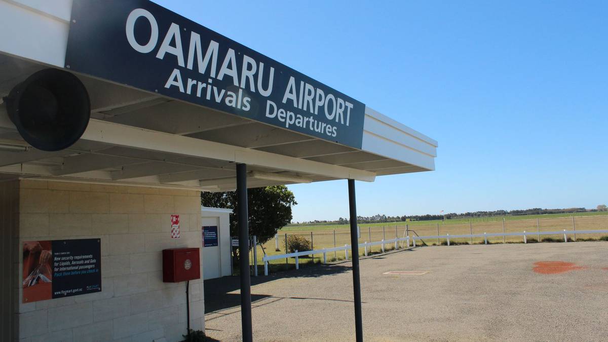 How an Aiport saved money and kept the lights burning