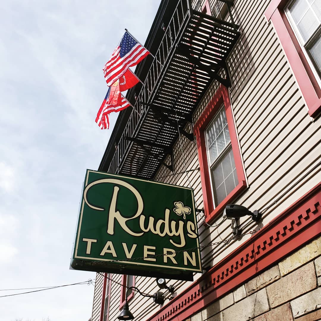 Rudy's Tavern, bar, beer, food