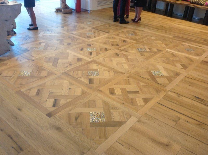 parquet in legno decorato