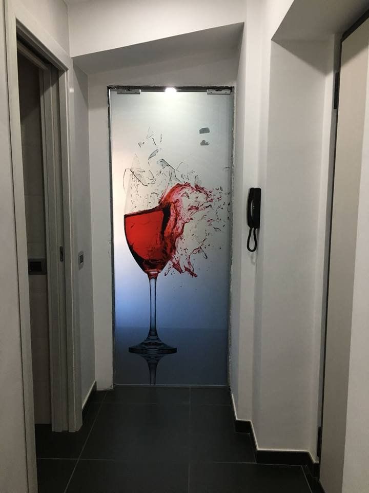 porte per interni in vetro con decorazioni personalizzate