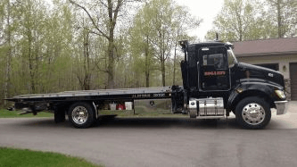 Black Truck Img 2 | Gallery | Bogarts Repair & Recovery