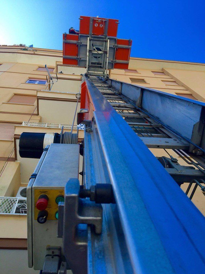 Piattaforma vista dal basso