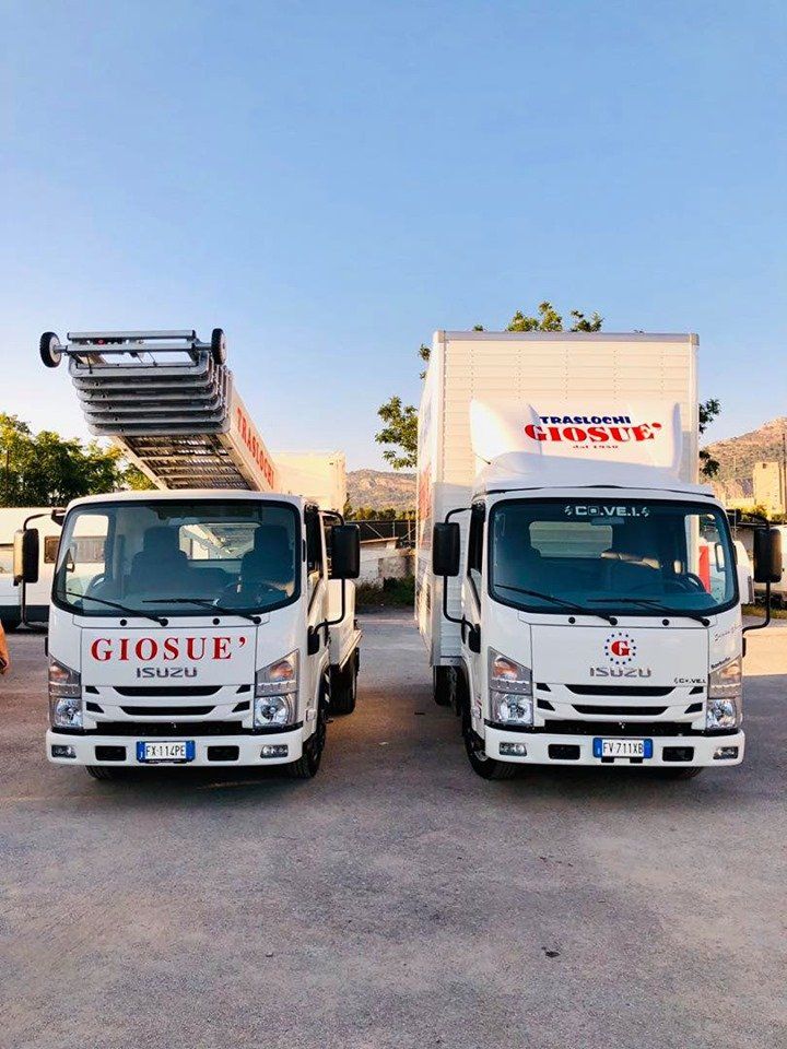 Camion visti di fronte