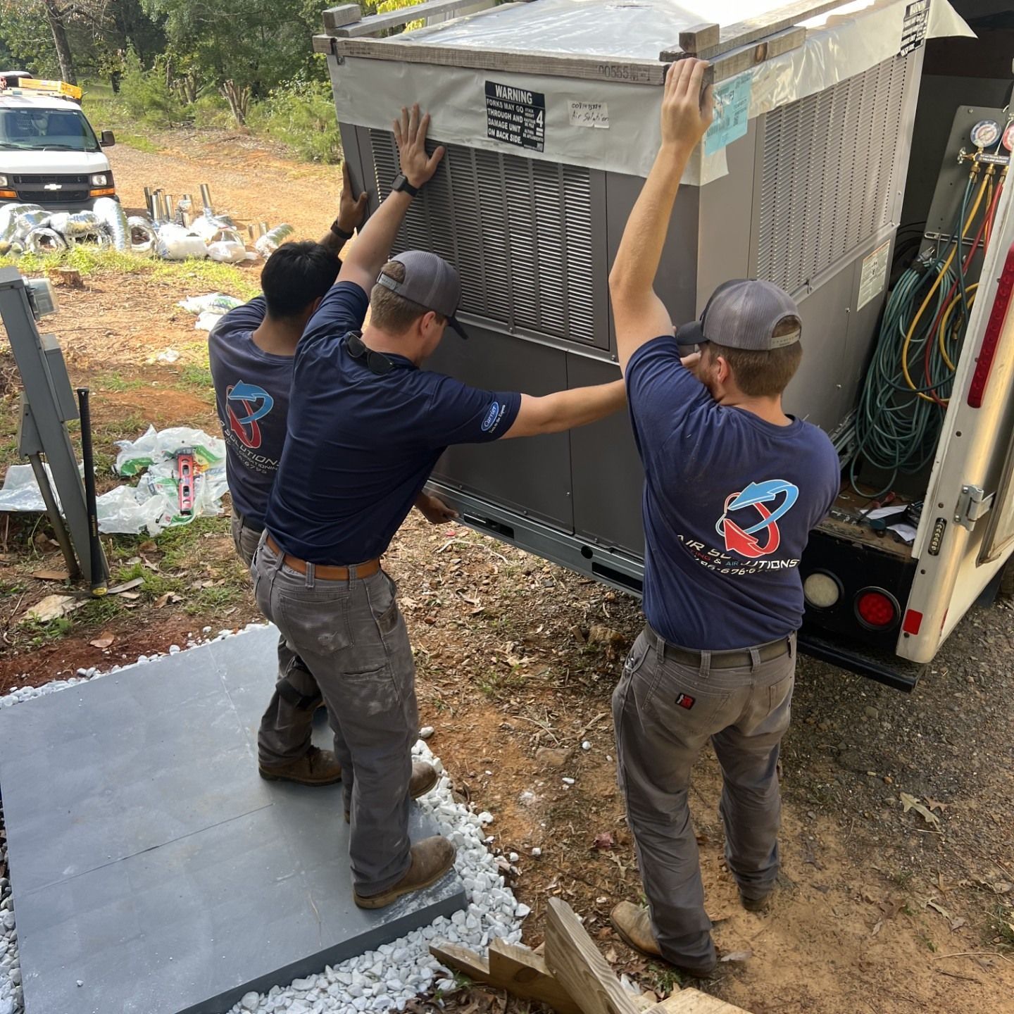 air solutions showing team work