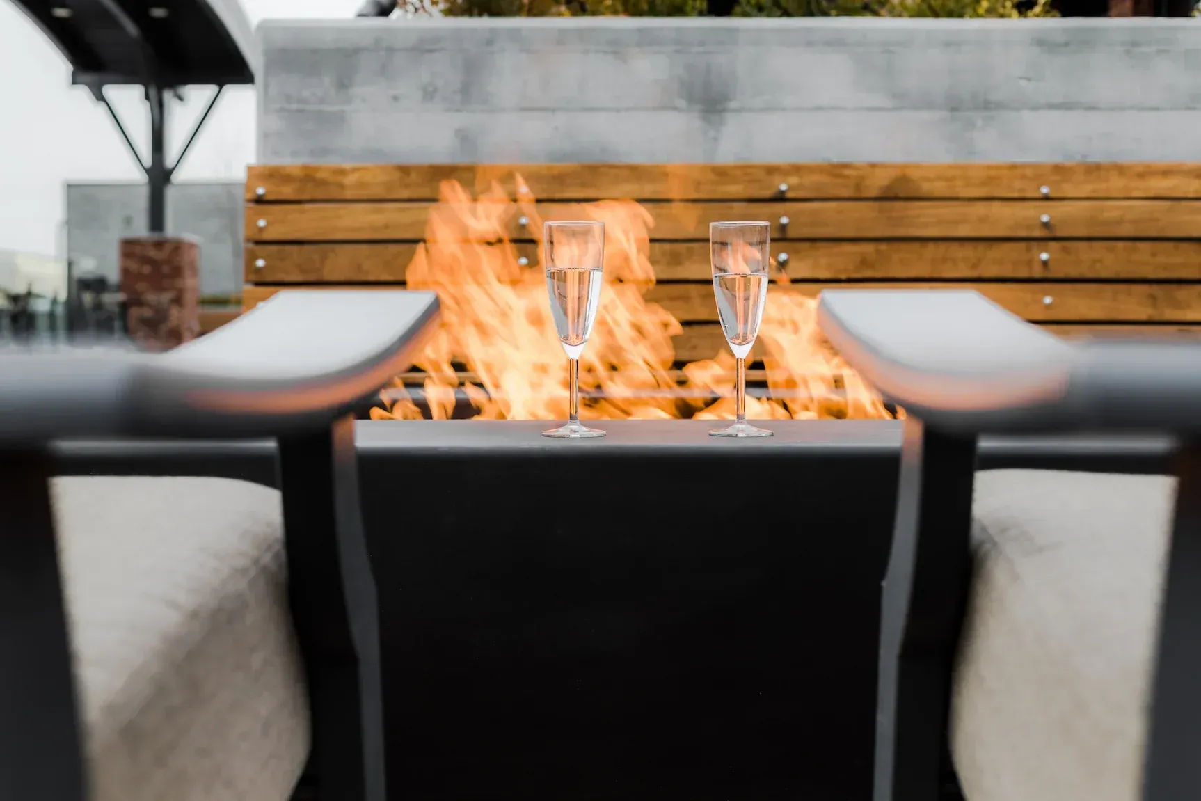 4th West Rooftop Amenity design by Loft Six Four - Photo by Sean Kerrick Sullivanv