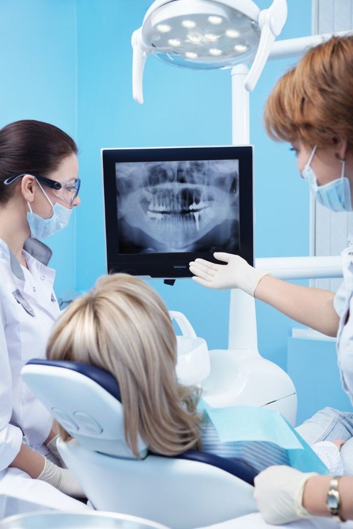 esposizione al paziente delle problematiche ai denti