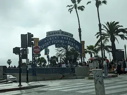 La Brea Tar Pits and Museum