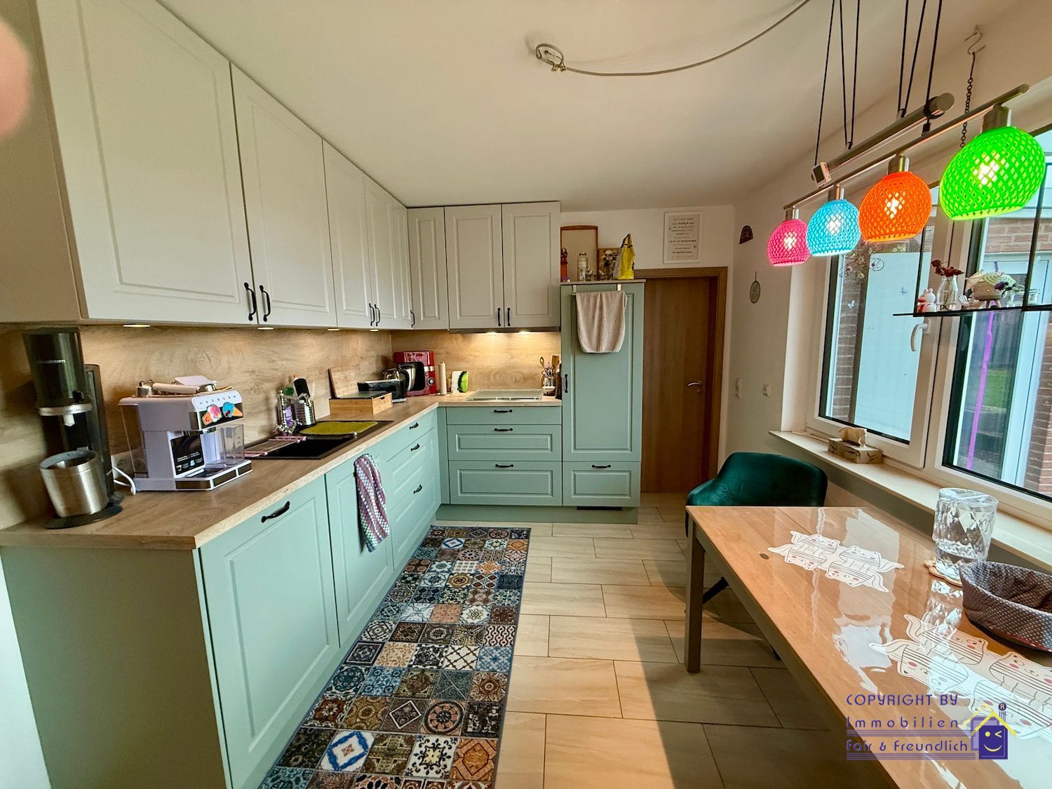 Modernisiertes Einfamilienhaus mit PV-Anlage, Wärmepumpe & modernem Komfort in Papenburg Obenende