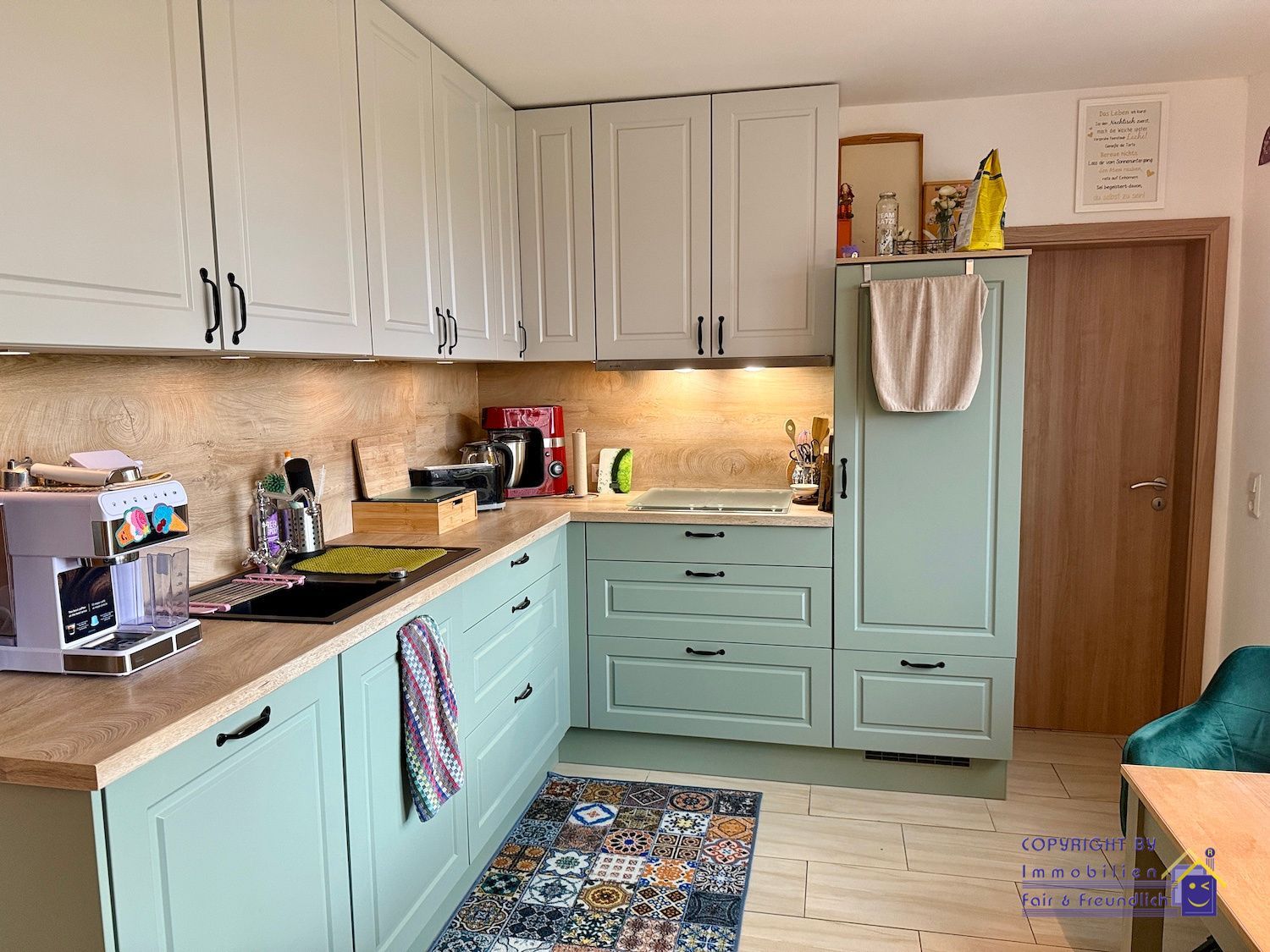 Modernisiertes Einfamilienhaus mit PV-Anlage, Wärmepumpe & modernem Komfort in Papenburg Obenende