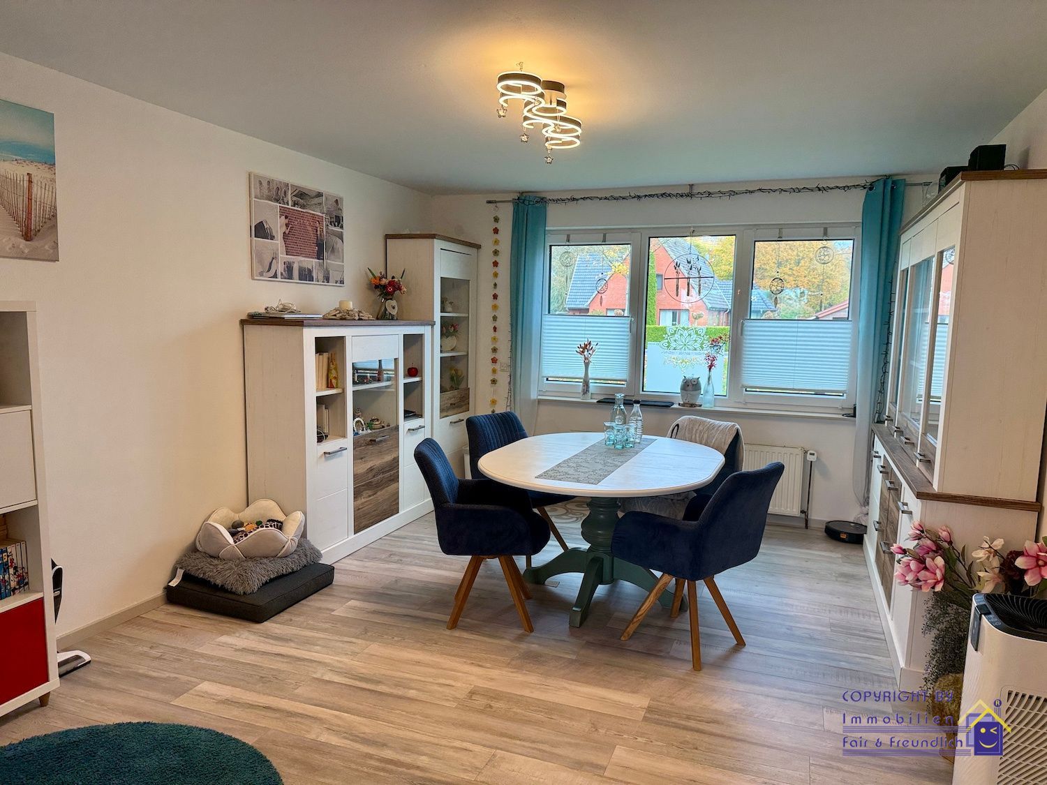 Modernisiertes Einfamilienhaus mit PV-Anlage, Wärmepumpe & modernem Komfort in Papenburg Obenende